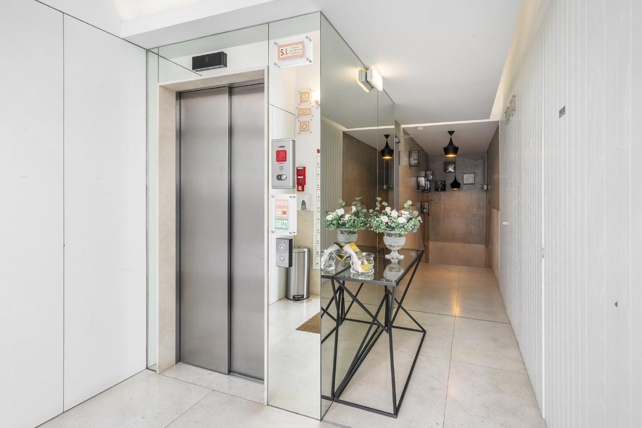 Whome Urban Retreat: Downtown Luxury, Parking, Ac & Elevator Lissabon