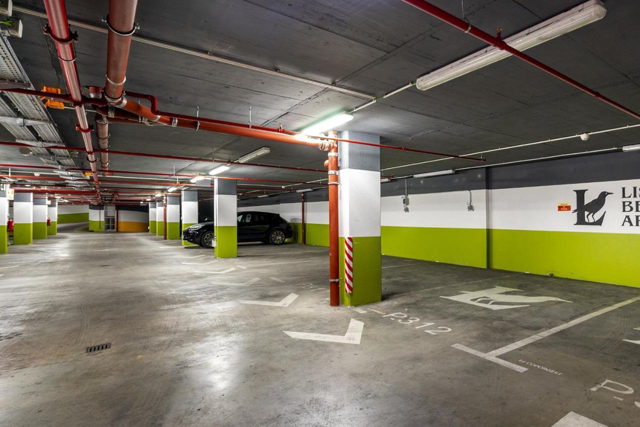 Whome Urban Retreat: Downtown Luxury, Parking, Ac & Elevator Apartment